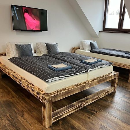 מיקולוב Apartman Kuga מראה חיצוני תמונה