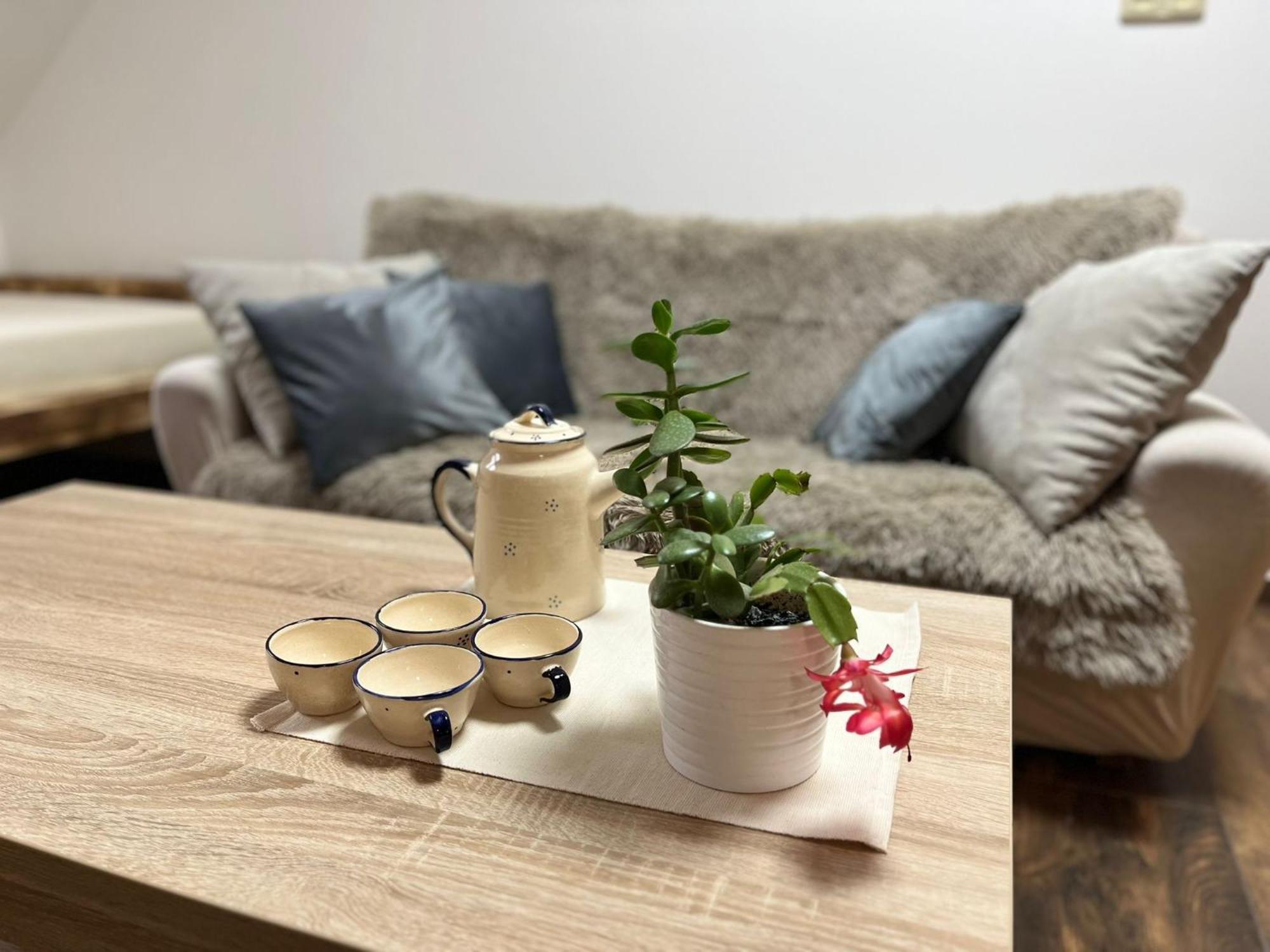 מיקולוב Apartman Kuga מראה חיצוני תמונה